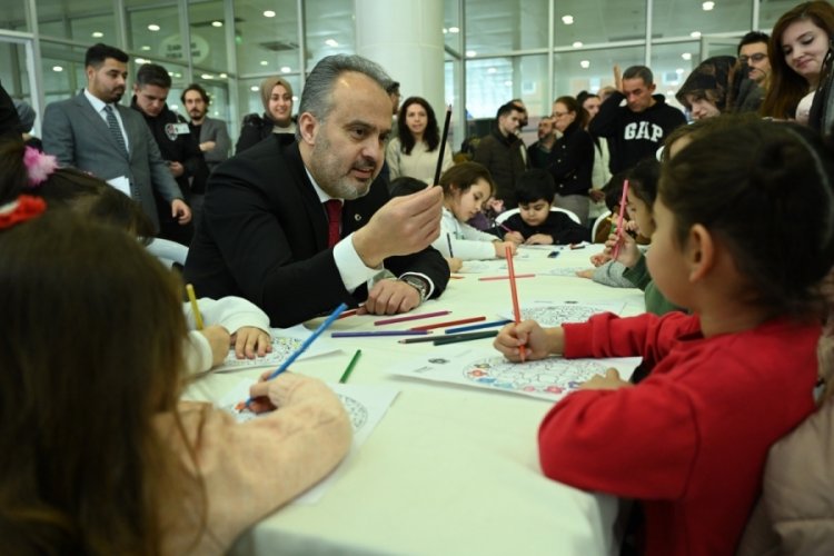 Bursa'da &ccedil;ocuklar tatilin keyfini &ccedil;ıkardı