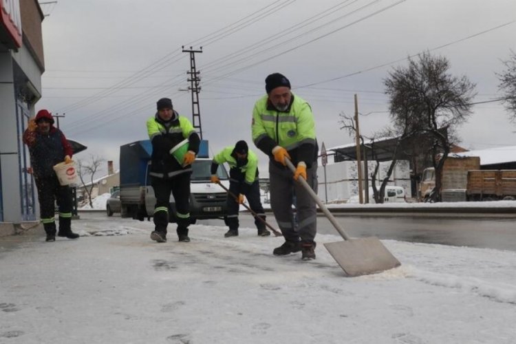 Eskişehir'de kar yağışı etkili oldu