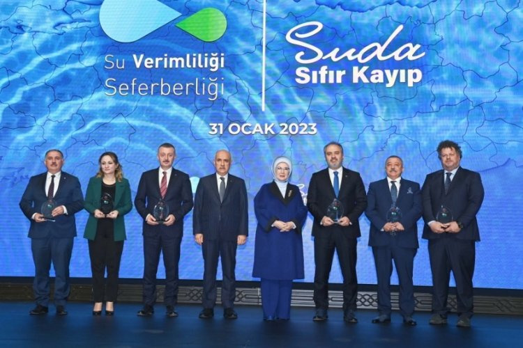 Su kayıp ve ka&ccedil;ağını &ouml;nlemede Bursa'ya birincilik geldi