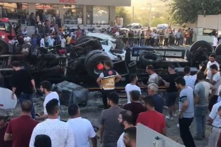 Mardin'de 21 kişinin hayatını kaybettiği kazada 'keşif' kararı