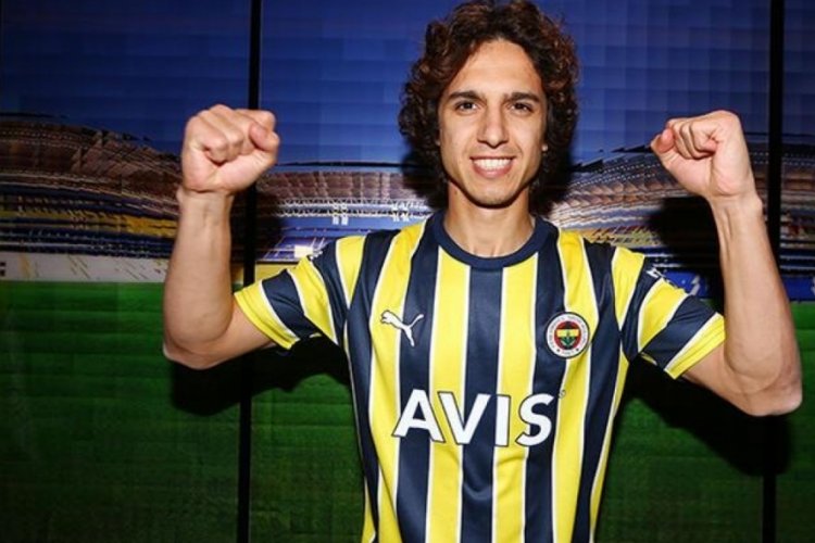 Emre Demir resmen Fenerbah&ccedil;e'de