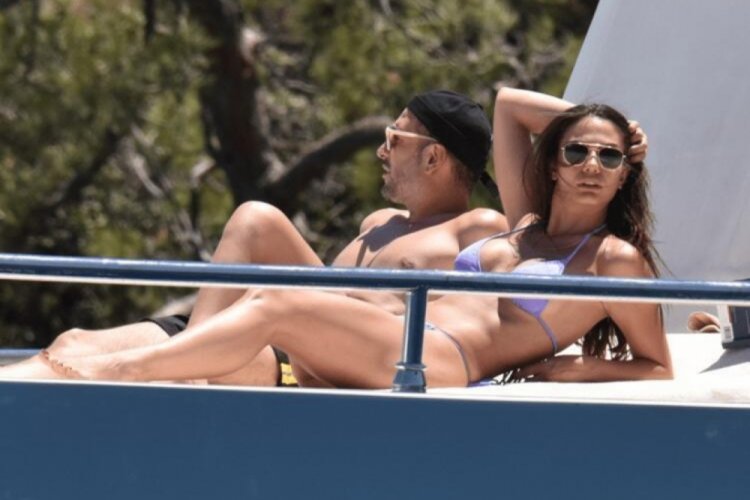 Demet &Ouml;zdemir tekne alacak