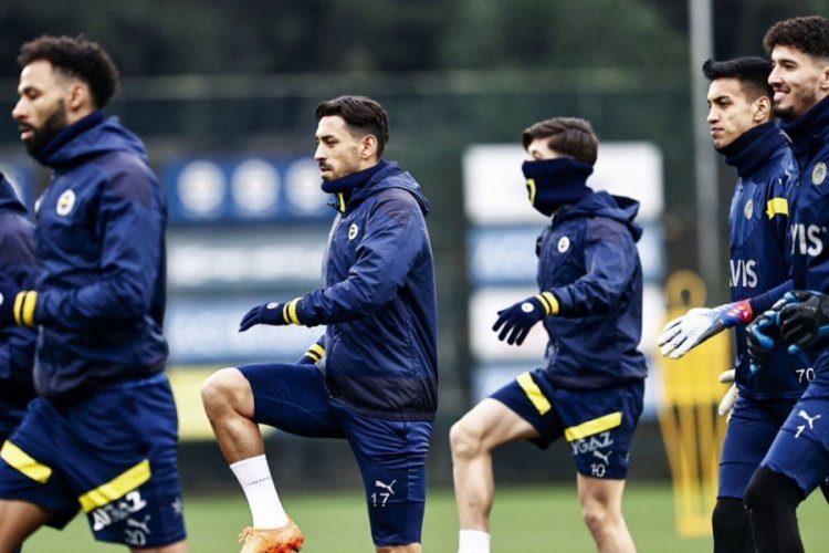 Fenerbah&ccedil;e, Adana karşılaşmasına 2 eksikle &ccedil;ıkacak