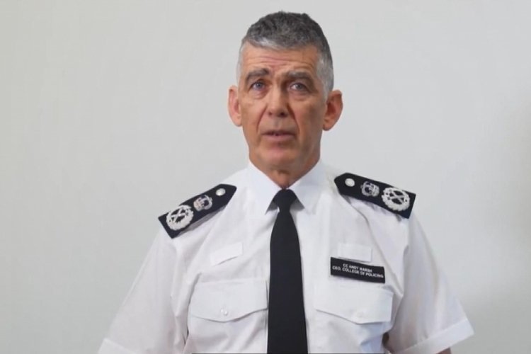 İngiliz polisi, futbol faciası i&ccedil;in &ouml;z&uuml;r diledi