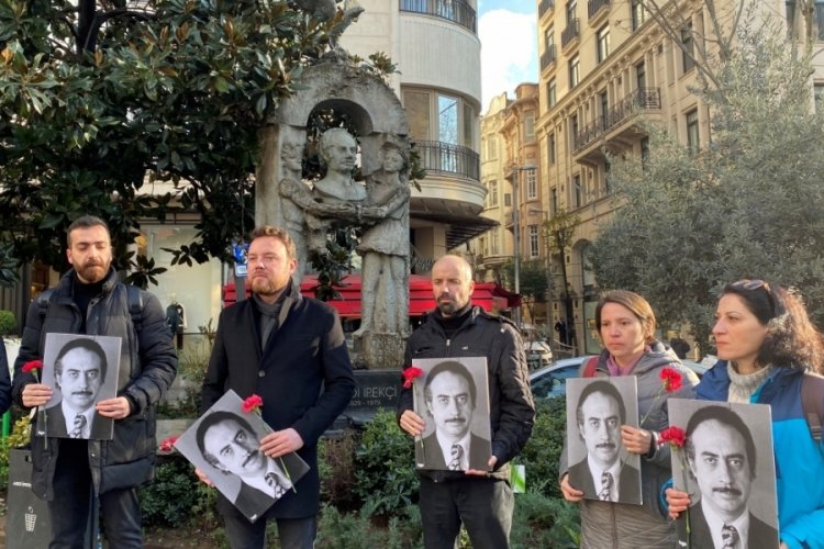 &Ouml;l&uuml;m&uuml;n&uuml;n 44. yılında Abdi İpek&ccedil;i anıldı