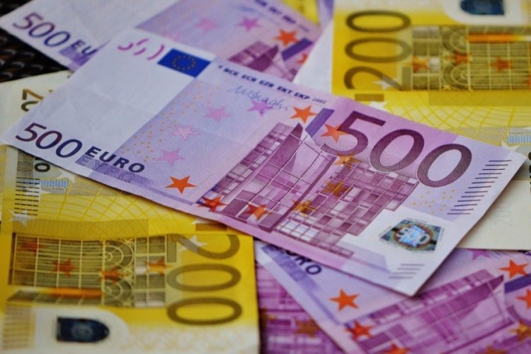 Euro b&ouml;lgesinde enflasyon geriledi