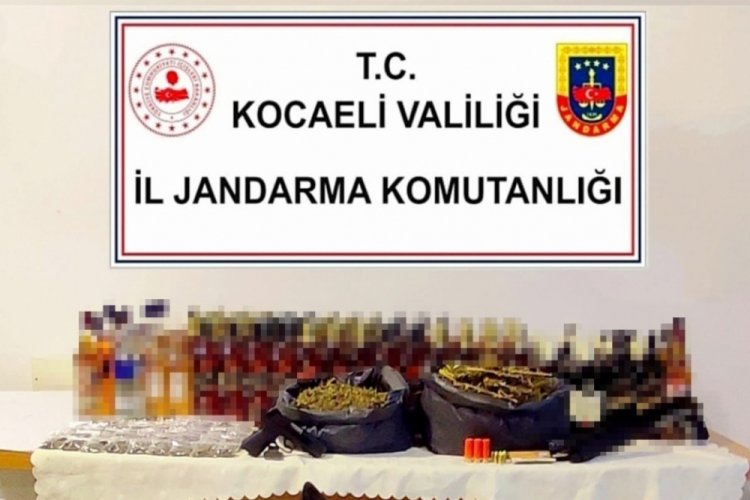 Kocaeli'de 178 litre ka&ccedil;ak alkol ele ge&ccedil;irildi