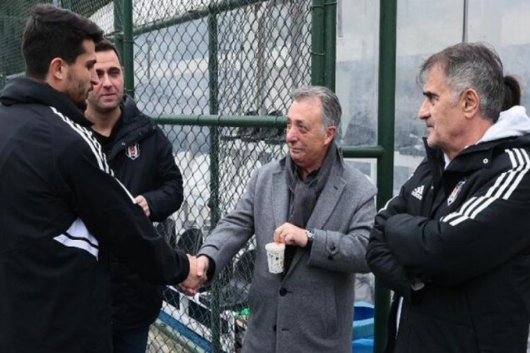 Ahmet Nur &Ccedil;ebi, Beşiktaş'ın antrenmanı izledi