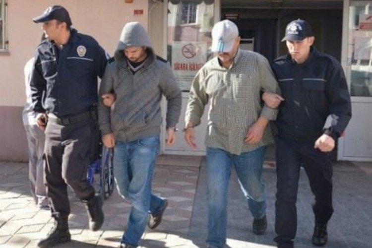 Balıkesir Bandırma'da DEAŞ operasyonu: 2 g&ouml;zaltı