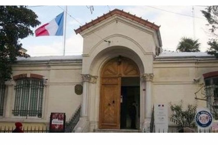 Fransa, İstanbul'daki konsolosluğunu kapattı