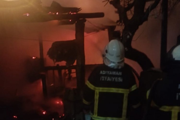 Adıyaman'dan boş evde ş&uuml;pheli yangın