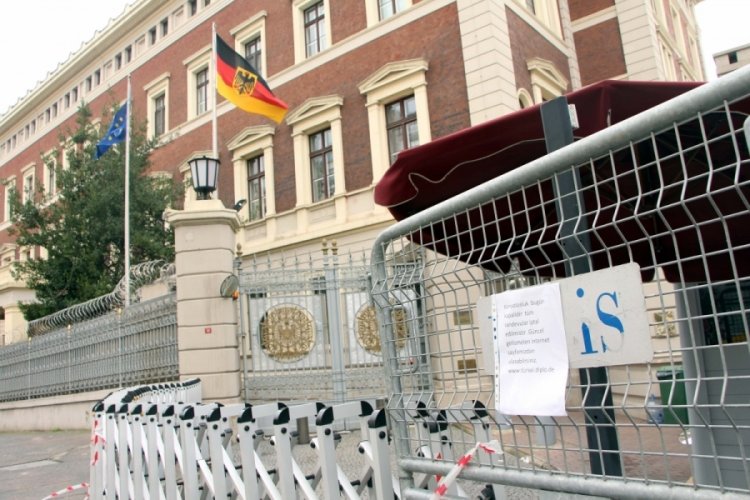 İstanbul'daki 5 konsolosluk bug&uuml;n de kapalı