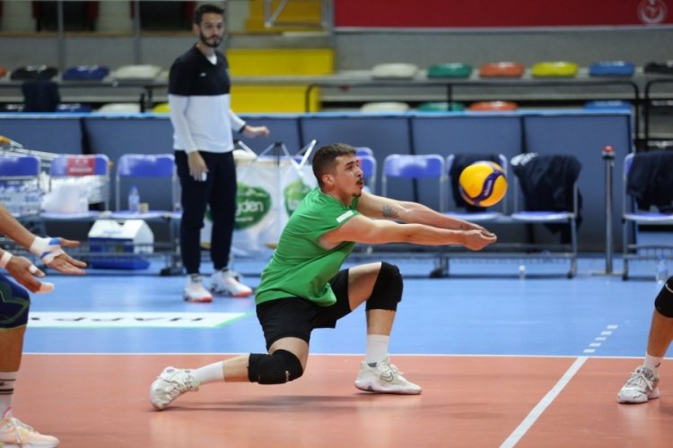 Bursa B&uuml;y&uuml;kşehir Belediyespor Fatih Y&ouml;r&uuml;mez'i kadrosuna kattı
