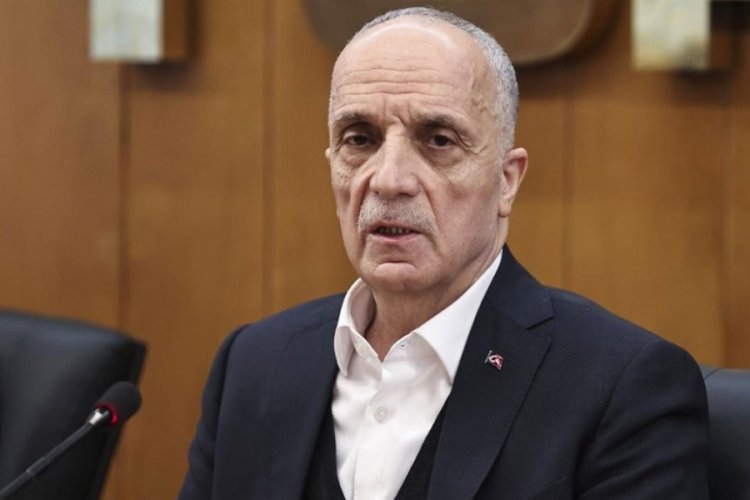 T&uuml;rk-İş Genel Başkanı Atalay Marmara depremi mağdurları hakkında konuştu