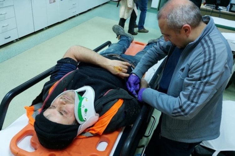 Samsun'da kalıp s&ouml;ken iş&ccedil;i, 7 metre y&uuml;ksekten d&uuml;şt&uuml;