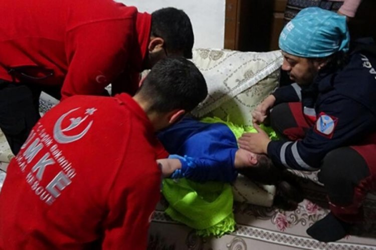 Hakkari'de UMKE ekibi 16 yaşındaki Narin i&ccedil;in seferber oldu