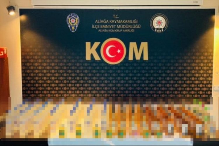 İzmir'de g&uuml;mr&uuml;k ka&ccedil;ağı litrelerce i&ccedil;ki ele ge&ccedil;irildi