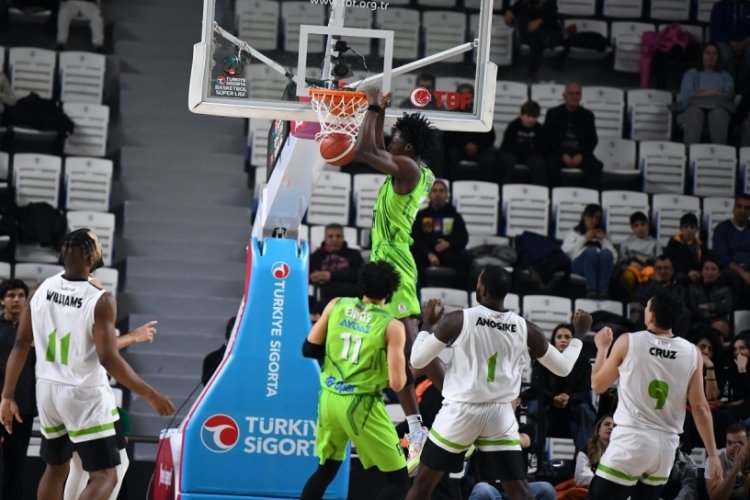 TOFAŞ, Manisa B&uuml;y&uuml;kşehir Belediyespor'a 82-76 kaybetti