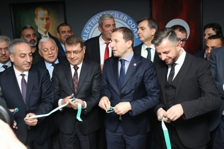Bursa Elektronik&ccedil;iler Odası Yeni yerinde hizmete devam edecek