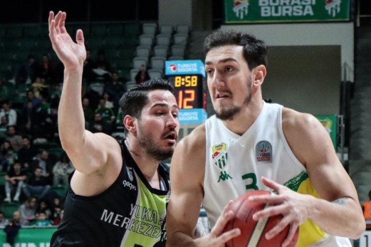 Frutti Extra Bursaspor evinde farka koştu