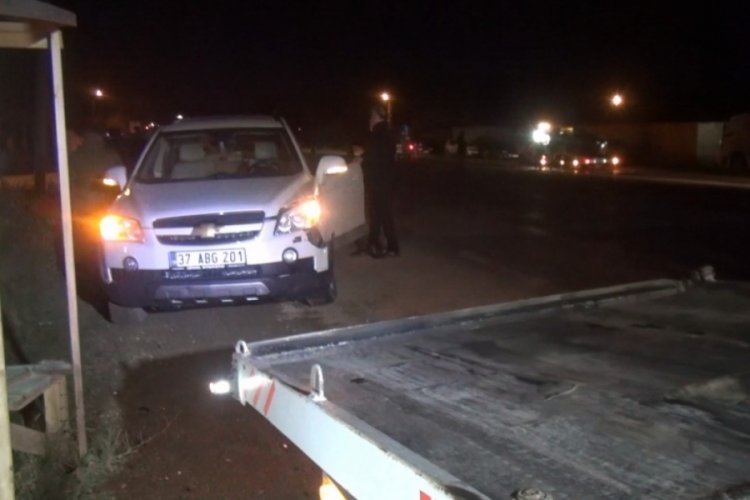 Kastamonu'da iki otomobil &ccedil;arpıştı: 6 kişi yaralandı