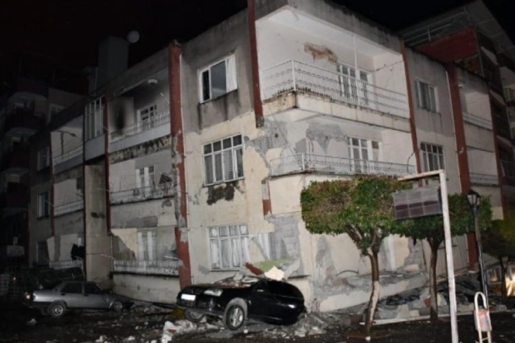 Tarım ve Orman Bakanı Vahit Kirişci Hatay'a gitti
