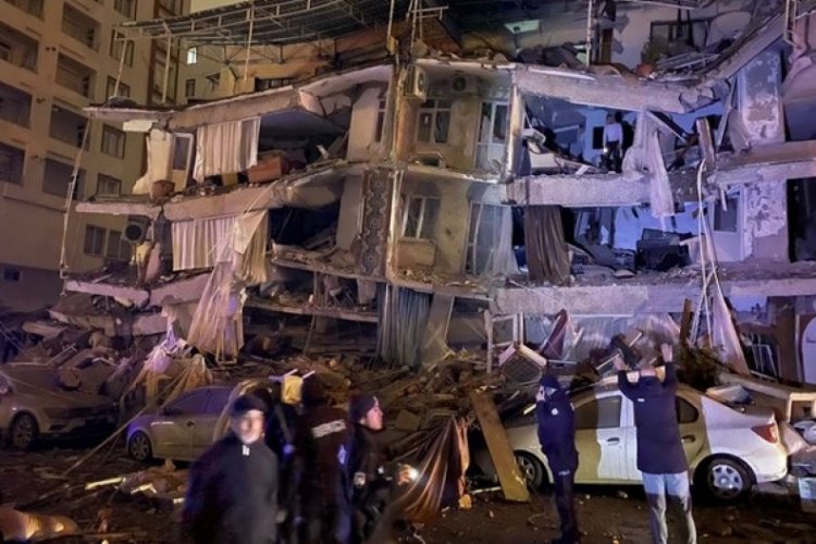 Bakan Akar: Maalesef 3 şehidimiz var