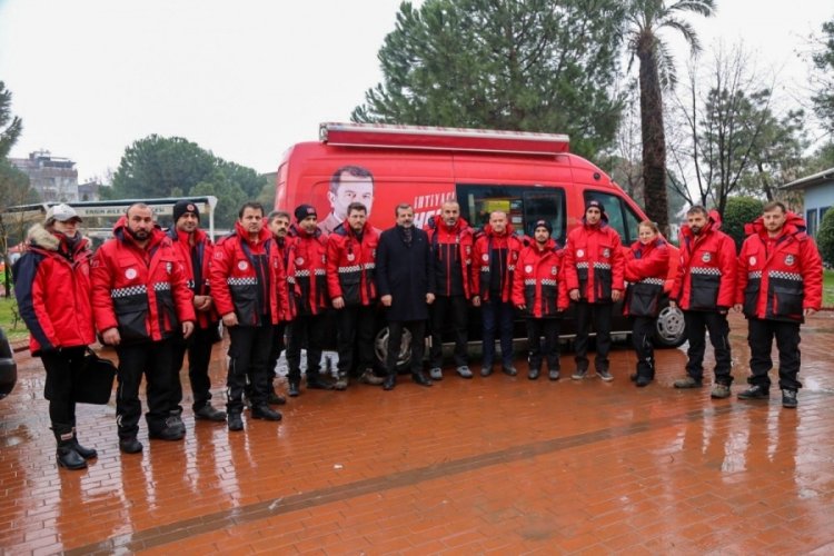 Bursa G&uuml;rsu Belediyesi 18 personeli ile yola &ccedil;ıktı