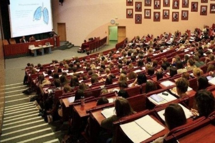 12 ilde daha &uuml;niversite eğitimine ara!