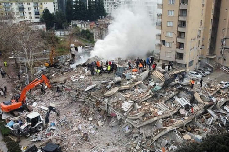 T&uuml;rkiye'yi yasa boğan depremler nedeniyle d&uuml;nyadan destek mesajları
