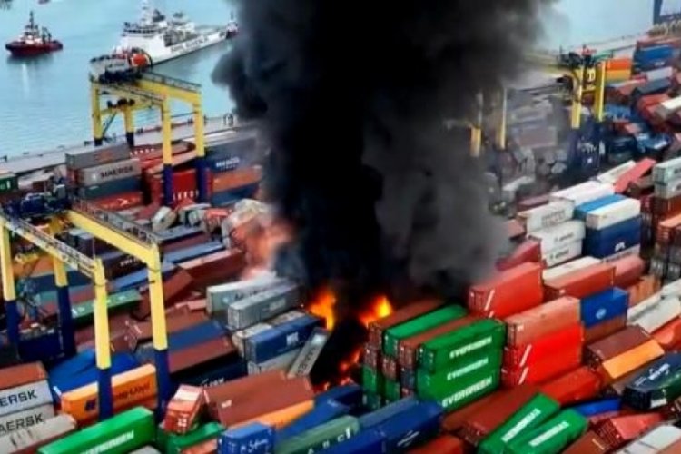 İskenderun Limanı'nda yangın devam ediyor