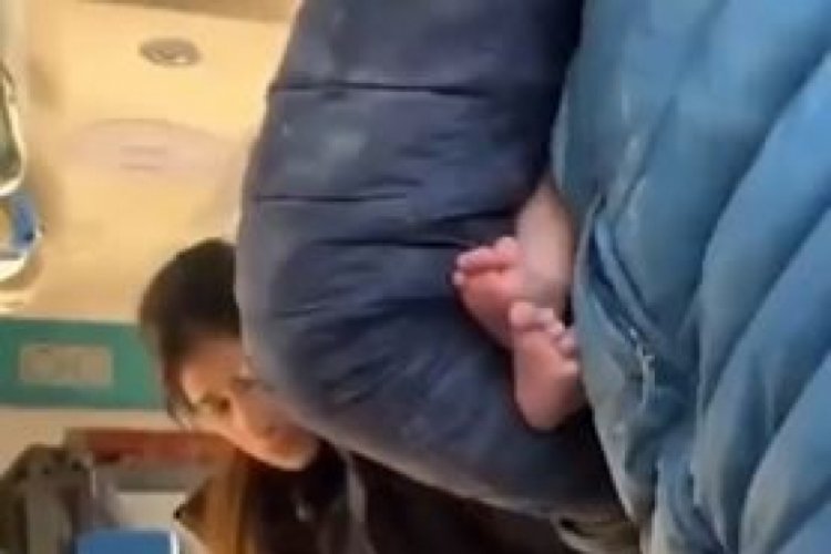 Hatay'da 2 aylık Mehmet &Ccedil;ınar bebek kurtarıldı