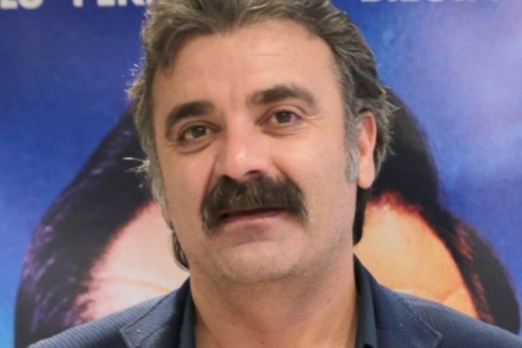 Oyuncu Mahir İpek'in yeğenleri enkazdan &ccedil;ıkarıldı
