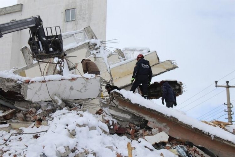 Kahramanmaraş'taki deprem beklenen İstanbul depremini tetikler mi?