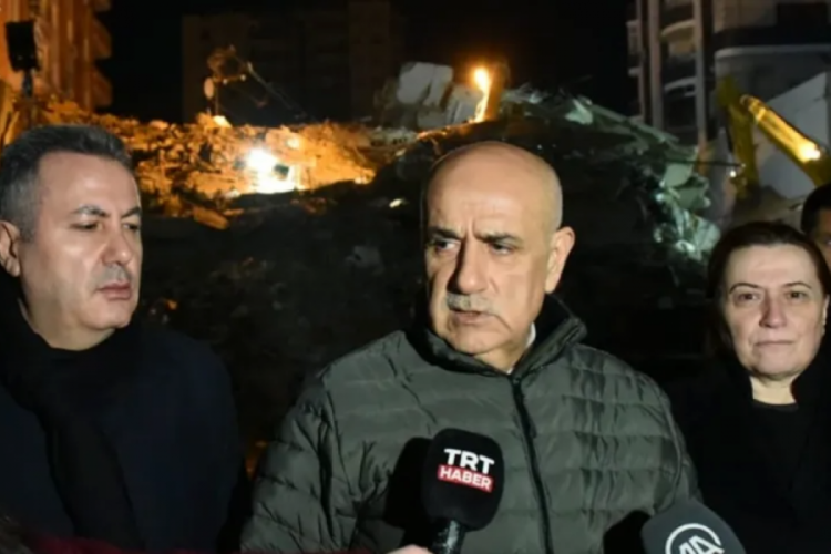 Bakan Kiriş&ccedil;i: Bazı barajlarda sızıntı var