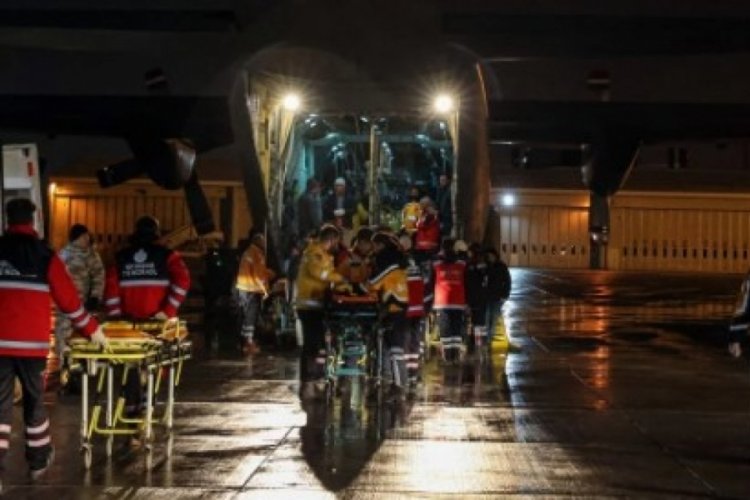 İstanbul'a getirilen yaralı depremzede sayısı belli oldu