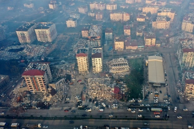 Hatay B&uuml;y&uuml;kşehir Belediye Başkanı Savaş: İletişim hala b&uuml;y&uuml;k problemimiz