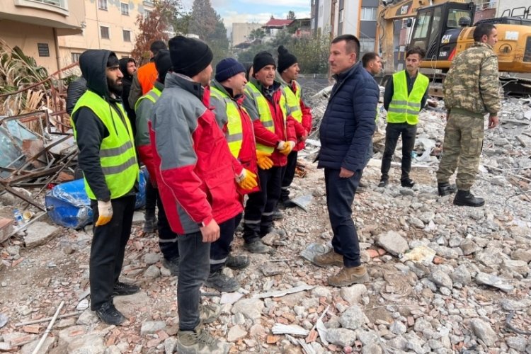 Altındağ Belediyesi depremzedeler i&ccedil;in seferber oldu