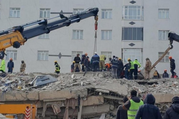 Diyarbakır'da 56 saat sonra gelen mucize!