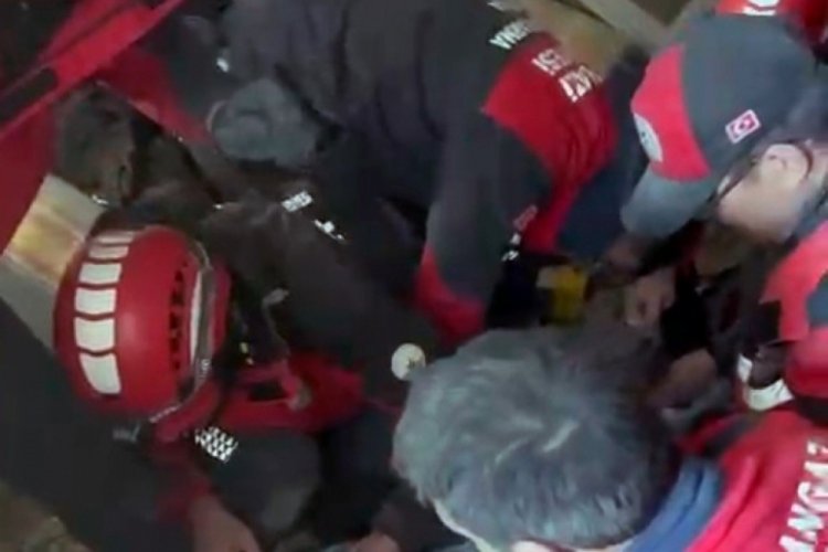 Kahramanmaraş'ta bir gen&ccedil; kız daha kurtarıldı