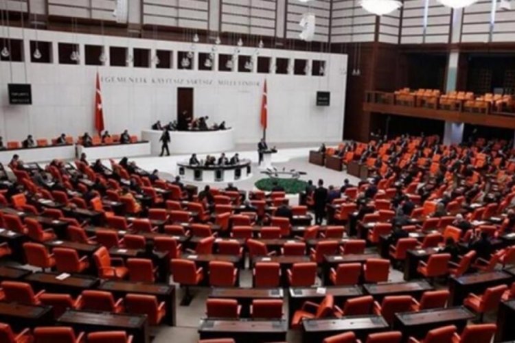 TSK'nın g&ouml;rev s&uuml;resi 1 yıl daha uzatılacak