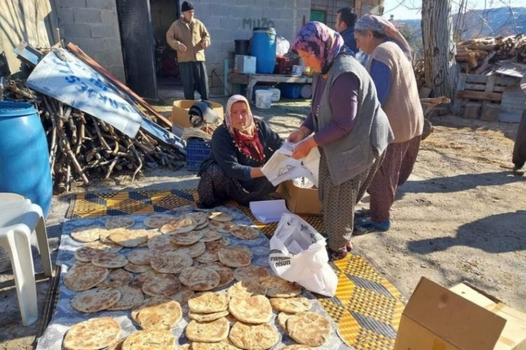 Umre parasını depremzedelere g&ouml;nderdiler