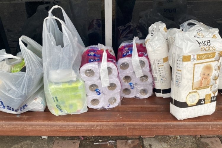 Bursa'da k&uuml;&ccedil;&uuml;k y&uuml;rekler depremzedelere umut oldu!