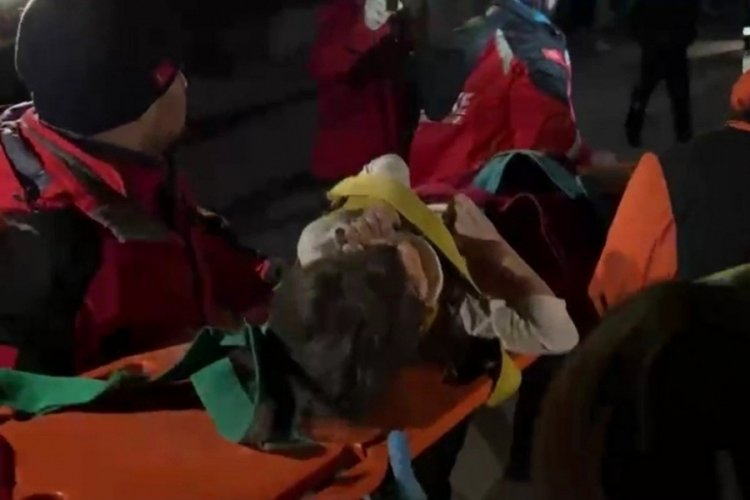 Hatay'da Fatma A&ccedil;ıkg&ouml;z 61 saat sonra enkazdan &ccedil;ıkarıldı