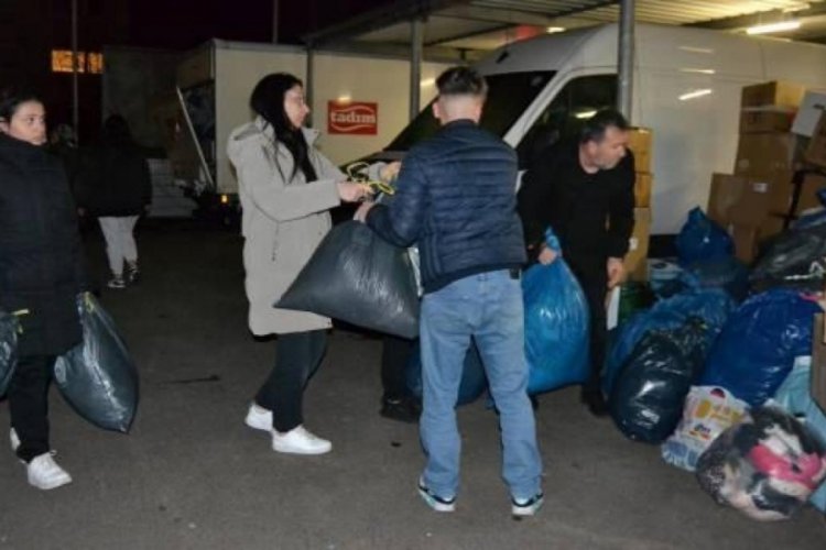 Avrupalı T&uuml;rkler depremzedelere yardım seferberliğine devam ediyor