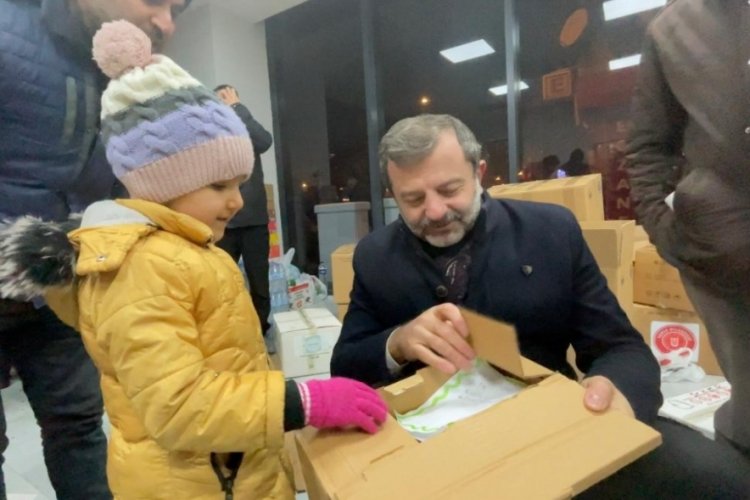 Bursa G&uuml;rsulu Azra'dan duygulandıran yardım