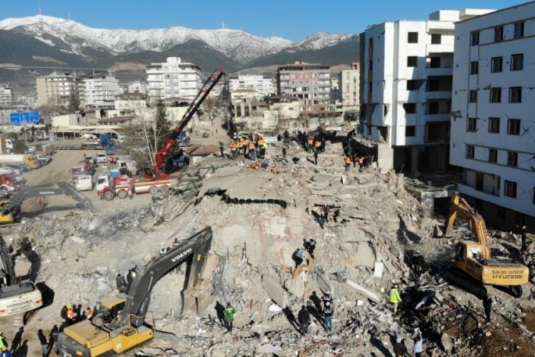 Afetzedeler tahliye ediliyor