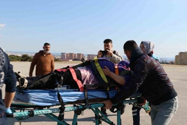Hatay'daki &Ccedil;inli ekip enkazdan hamile kadını sağ olarak &ccedil;ıkardı