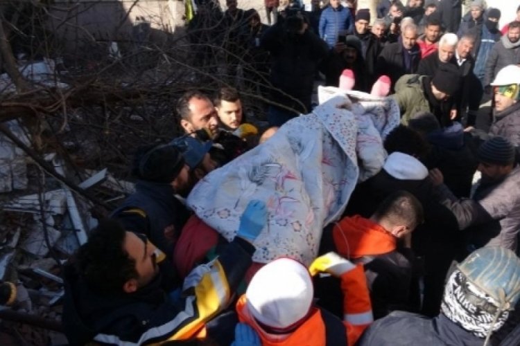 81. saatte bir kişi daha hayata tutundu