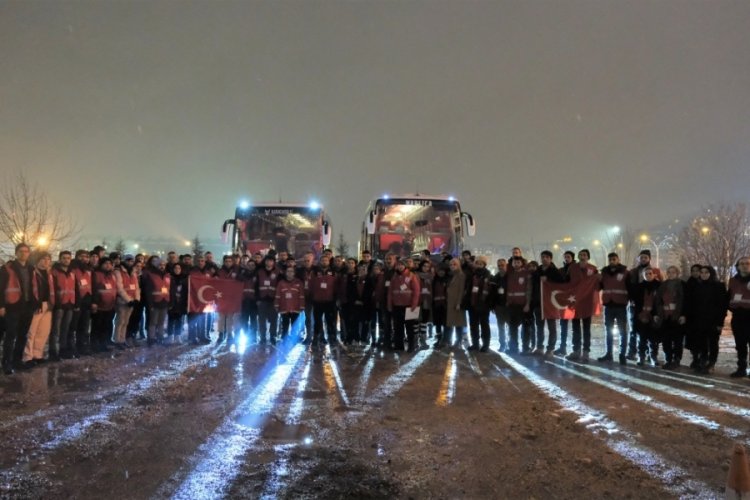 Bursa'dan Kızılay yardım g&ouml;n&uuml;lleri yola &ccedil;ıktı